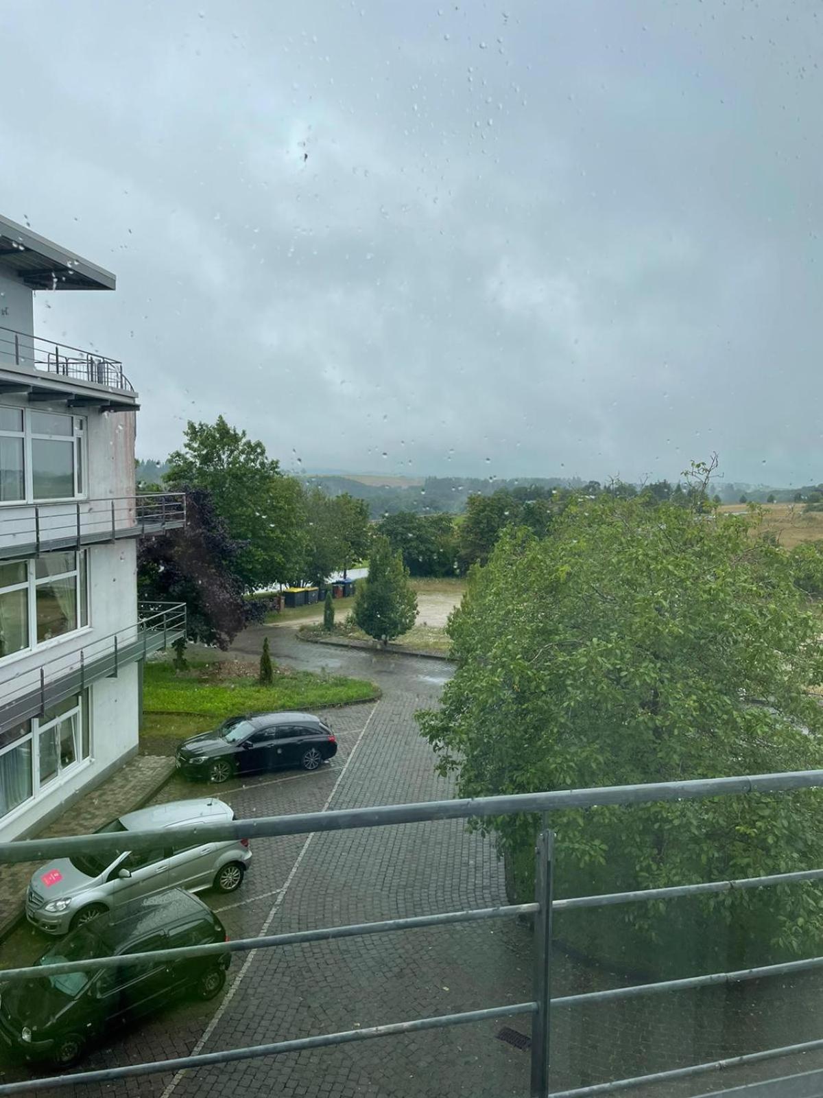 Eventhaus Aparthotel Panzweiler Exterior photo